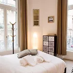 Apartment Le Saint-aubin By Cocoonr