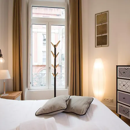Apartment Le Saint-aubin By Cocoonr *